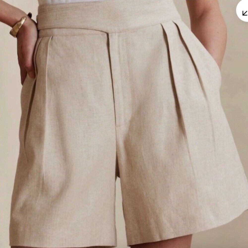 Banana Republic Factory Herringbone Linen/Cotton Pleated Short  Size 0 NEW